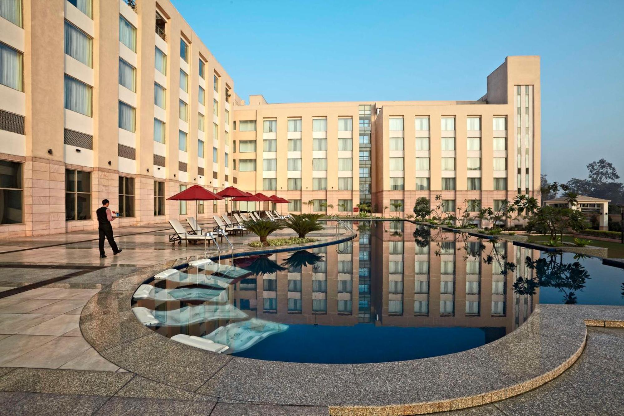 Radisson Blu Hotel Rudrapur Eksteriør bilde