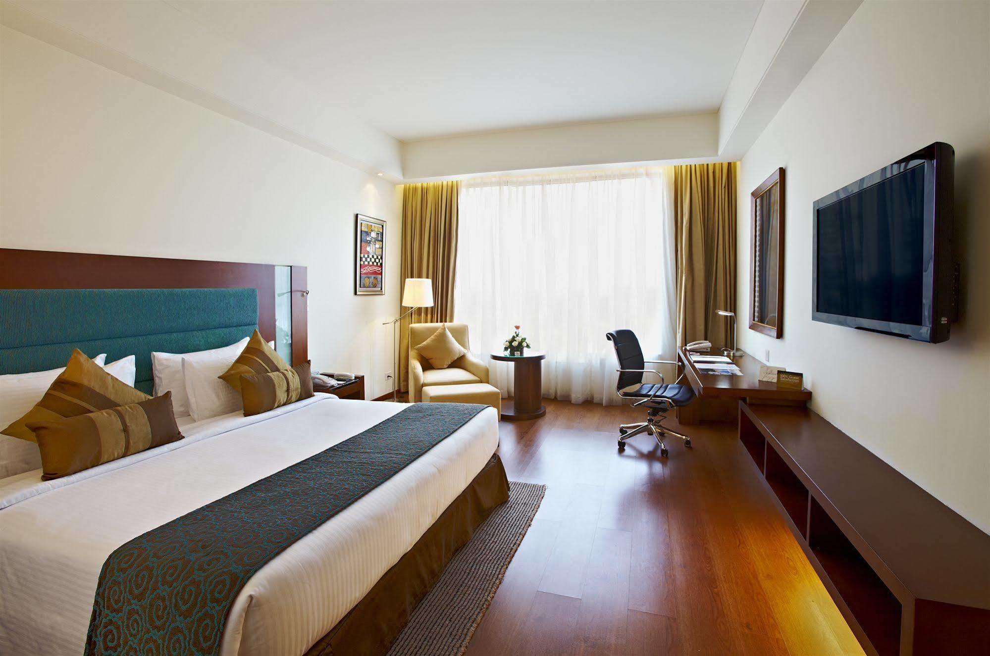 Radisson Blu Hotel Rudrapur Eksteriør bilde