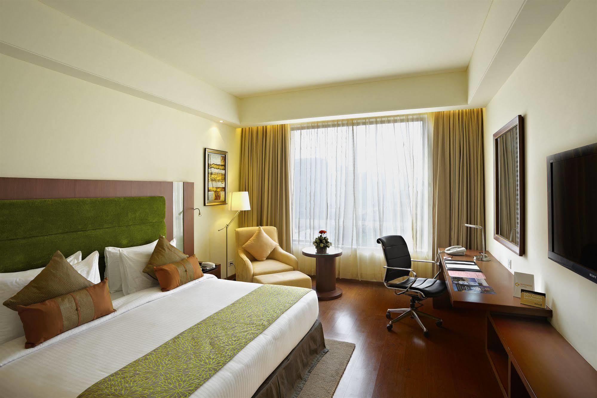 Radisson Blu Hotel Rudrapur Eksteriør bilde