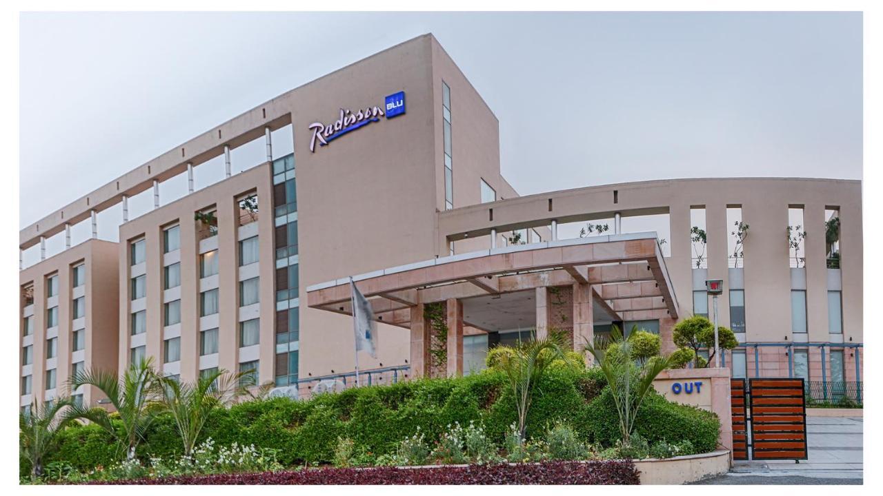 Radisson Blu Hotel Rudrapur Eksteriør bilde
