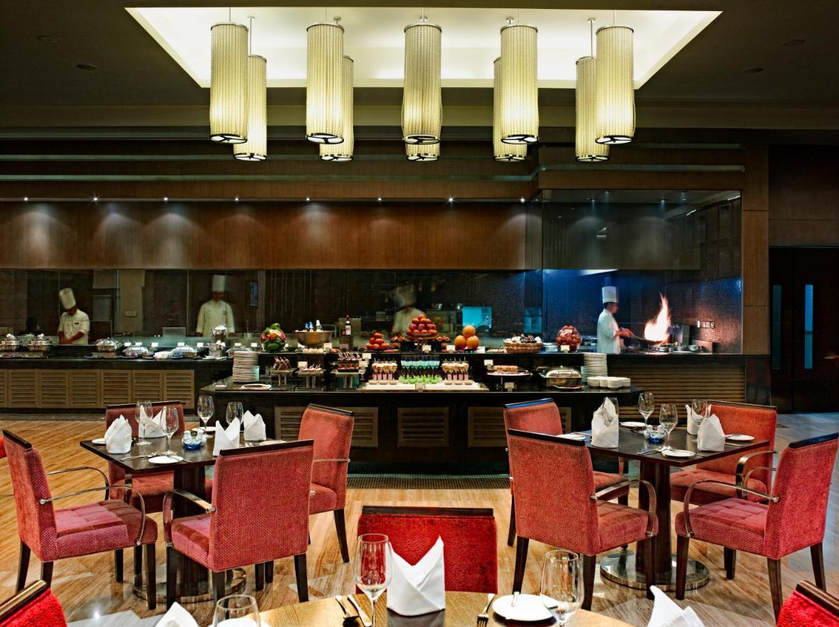 Radisson Blu Hotel Rudrapur Eksteriør bilde